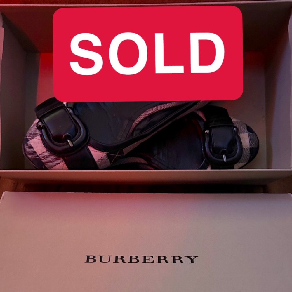 Vintage Burberry Black and Cream Checkered Flats